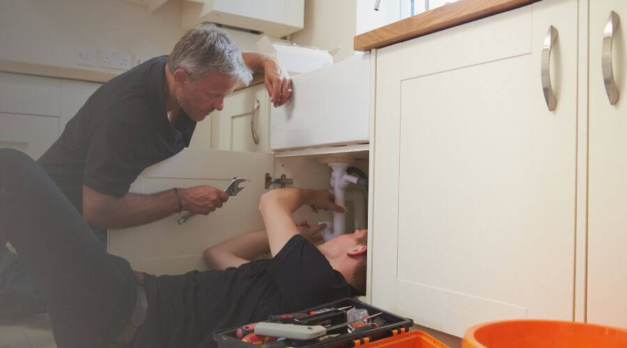 Professional emergency plumbing in Elwood, KS